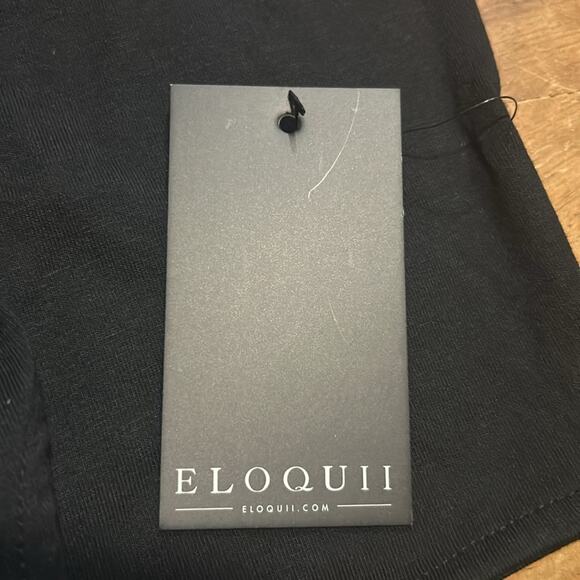Eloquii Twist Shoulder Tee Black Size 18/20 - Picture 6 of 8